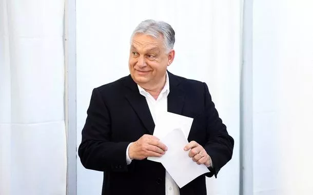 O primeiro-ministro húngaro,Viktor Orbán, vota em Budapeste, Hungria - 12 de abril de 2026