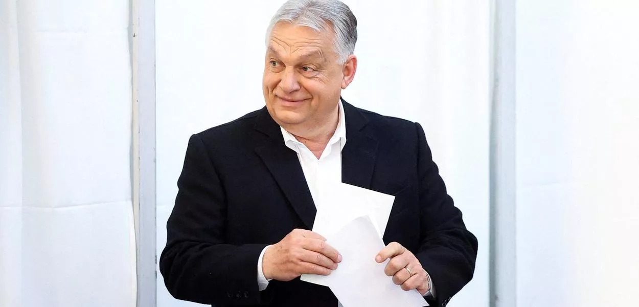 O primeiro-ministro húngaro,Viktor Orbán, vota em Budapeste, Hungria - 12 de abril de 2026