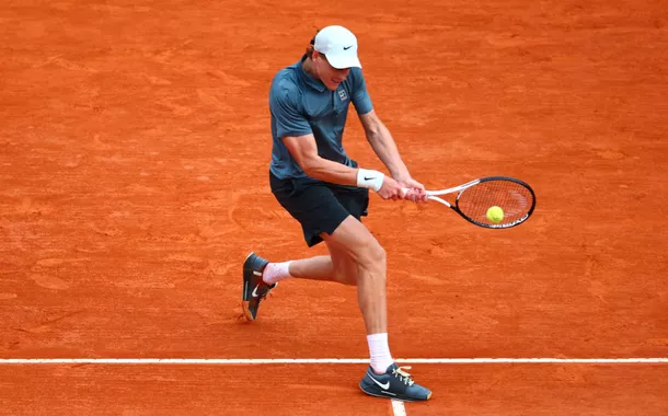 Sinner vence Alcaraz em Monte Carlo e retoma liderança do ranking