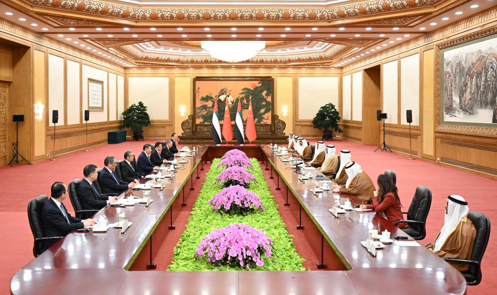 Xi apresenta proposta de quatro pontos sobre promoção da paz e da estabilidade no Oriente Médio