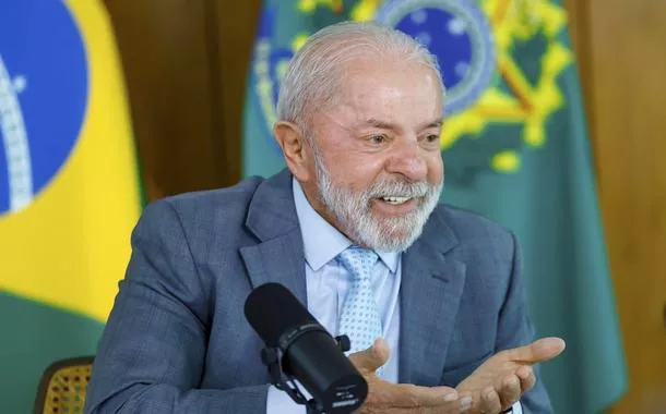 "Educação é a principal mola propulsora do crescimento de um país", diz Lula