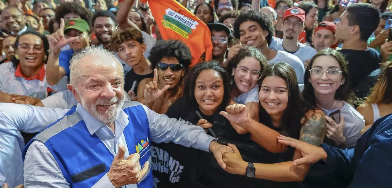 Valorizar a Educação é a síntese da defesa de Democracia e Soberania