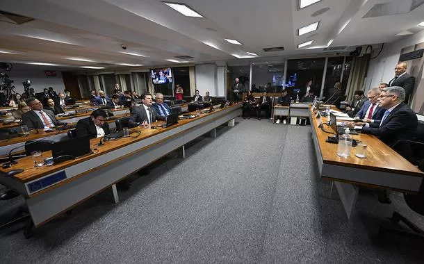 CPI do Crime Organizado (CPICRIME) realiza reunião para leitura e deliberação do relatório final. Mesa: 
presidente da CPICRIME, senador Fabiano Contarato (PT-ES); relator da CPICRIME, senador Alessandro Vieira (MDB-SE). Bancada:  senador Magno Malta (PL-ES);  senador Sergio Moro (PL-PR) - em pronunciamento;  senador Eduardo Girão (Novo-CE); senador Marcio Bittar (PL-AC)
