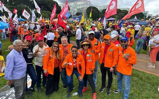 Escala 6x1 eleva risco de AVC, afirma Deyvid Bacelar