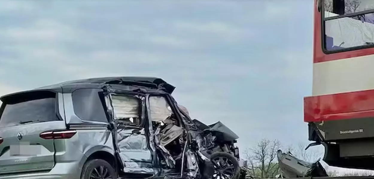 Carro do goleiro Alexander Manninger