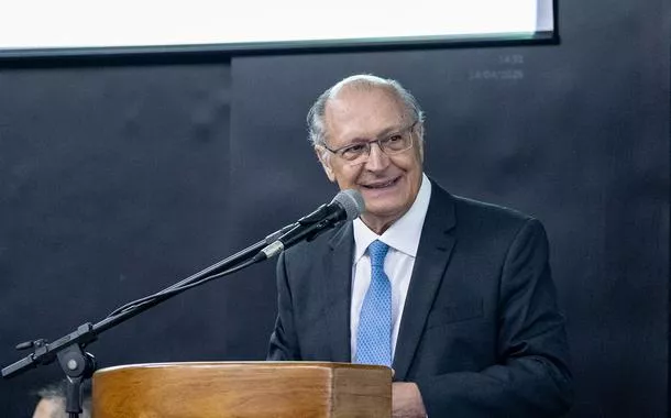Alckmin apoia “taxa das blusinhas” em meio a divergências no governo