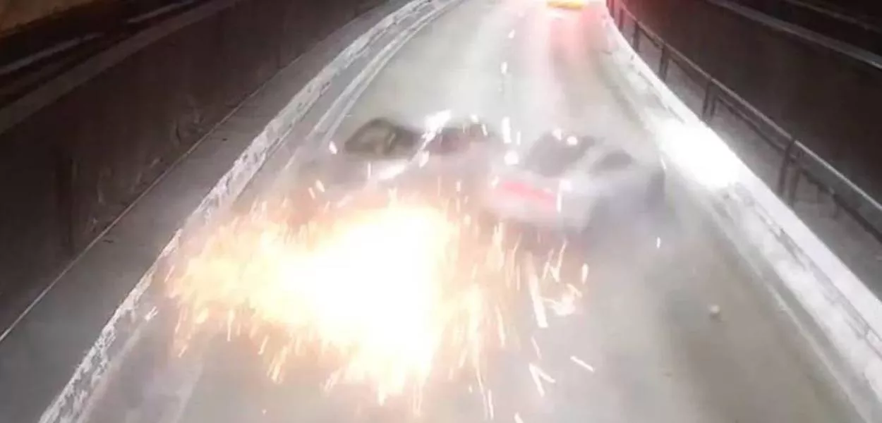 Acidente em túnel na cidade de São Paulo