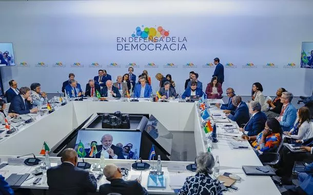 Lula critica omissão do Conselho de Segurança da ONU: "cinco senhores de guerra"