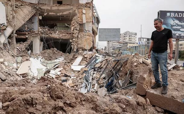 Ataque israelense mata família no Líbano antes de trégua