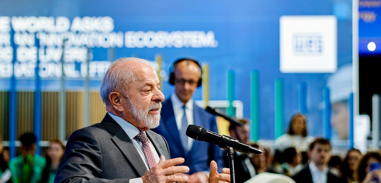 “O Brasil cansou de ser tratado como invisível”, afirma Lula na Alemanha