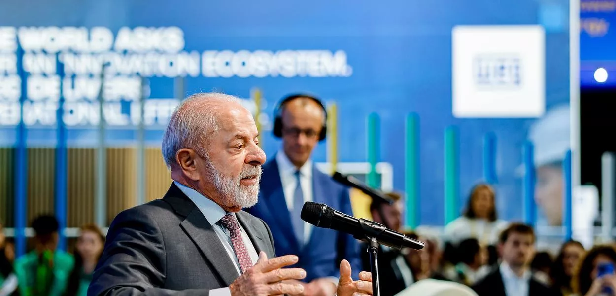 Presidente da República, Luiz Inácio Lula da Silva, durante visita à Feira Industrial de Hanôver. 