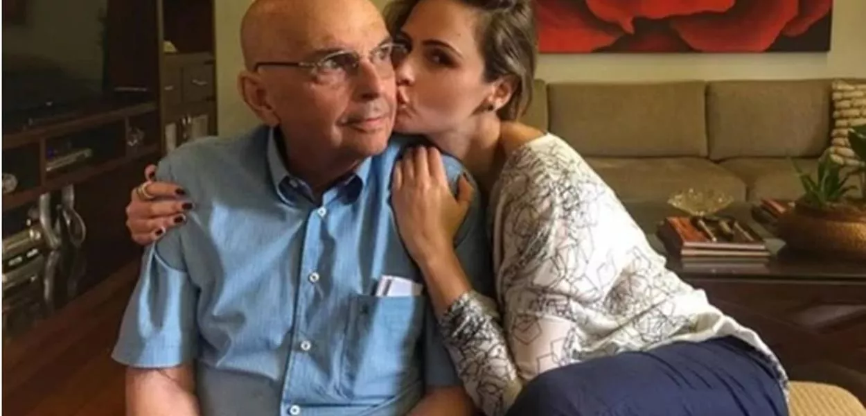 Gerardo Renault faleceu nesse domingo (19/4), aos 96 anos; Ana Paula decidiu continuar no BBB após ter sido infomada da morte do pai