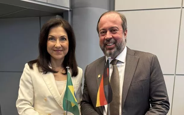Na Alemanha, Silveira destaca liderança do Brasil em segurança energética e transição sustentável