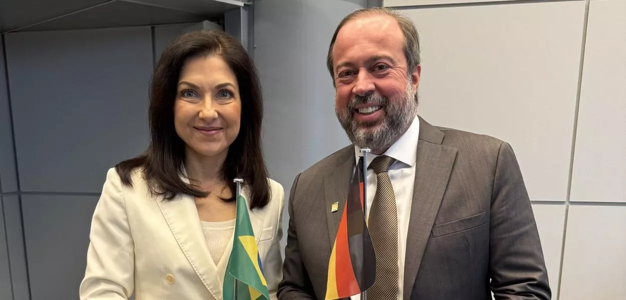 Na Alemanha, Silveira destaca liderança do Brasil em segurança energética e transição sustentável