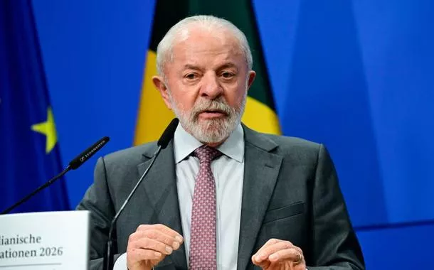 Na Alemanha, Lula critica bloqueio dos EUA contra Cuba: “vergonha global”