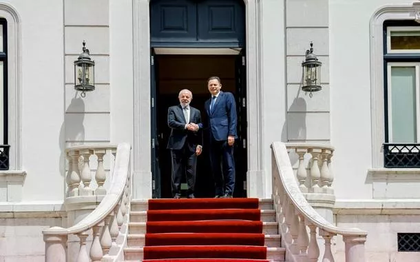 Lula encerra agenda europeia com visita a Portugal e destaca laços históricos e acordo com União Europeia