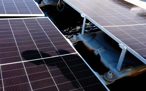 Foz do Iguaçu (PR), 14/04/2026 - Paineis solares da planta de energia fotovoltaica flutuante da usina Itaipu Binacional. Foto: Tânia Rêgo/Agência Brasil