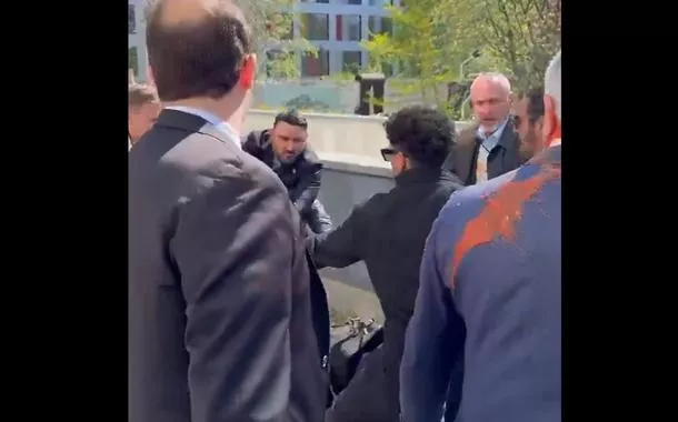 Príncipe exilado do Irã é alvo de protesto na Alemanha