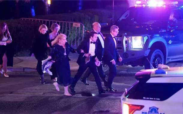 Trump está seguro após evacuação durante tiroteio em jantar em Washington