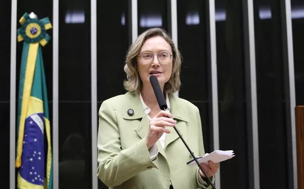 Maria do Rosário diz que PL da Dosimetria "é contra a democracia" e "defende bandidos"