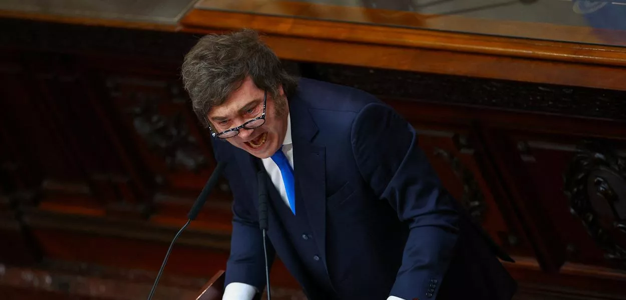 Presidente da Argentina, Javier Milei, discursa no Congresso