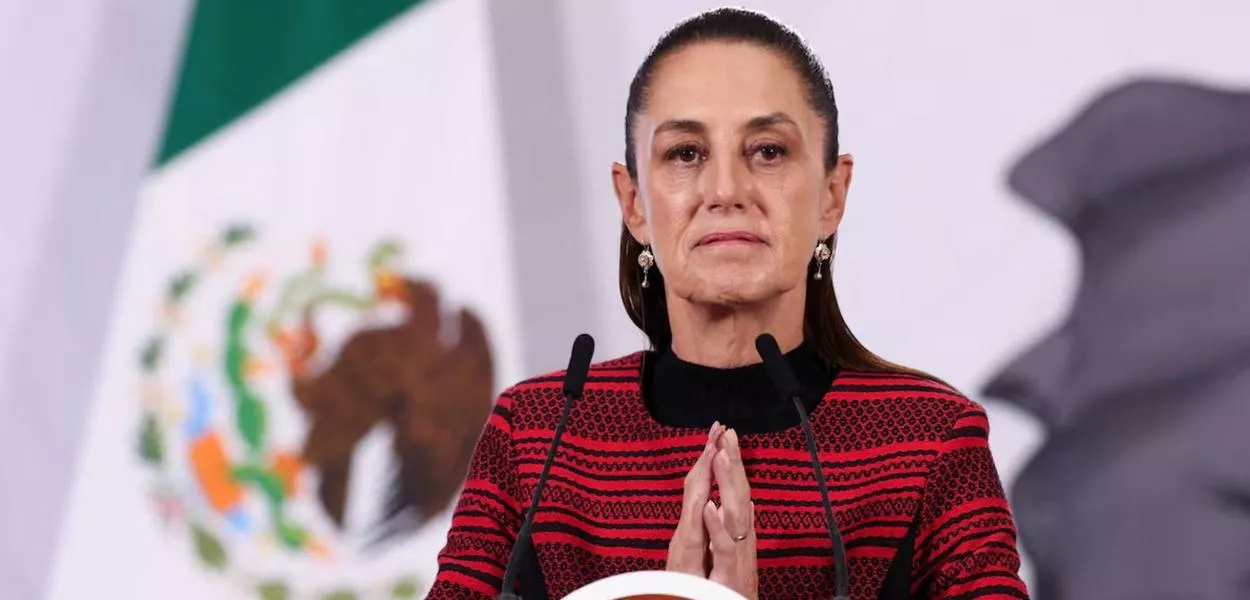 A presidente do México, Claudia Sheinbaum, fala à imprensa em sua coletiva de imprensa diária, na Cidade do México, México, 30 de março de 2026