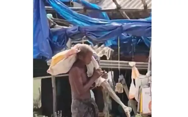 Homem desenterra irmã e leva esqueleto ao banco para sacar dinheiro