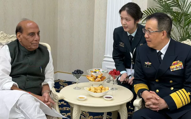 Rajnath Singh e Dong Jun