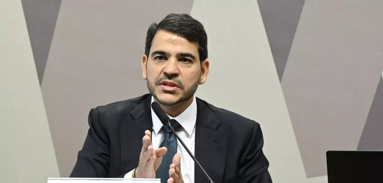 Jorge Messias durante sabatina na CCJ do Senado

Foto: 