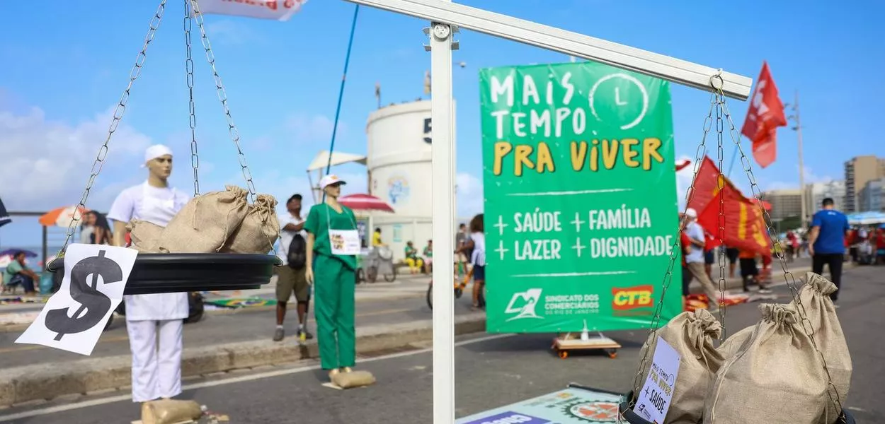 Ato do 1º de Maio no Rio de Janeiro, na praia de Copacabana