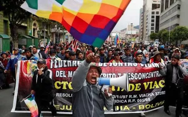 Central sindical boliviana convoca greve por tempo indeterminado