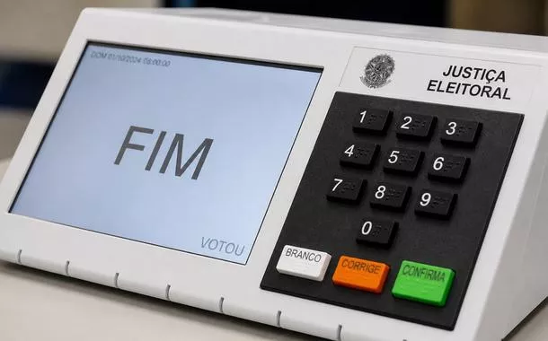 TREs e cartórios de todo o país realizam último mutirão para regularização do título de eleitor
