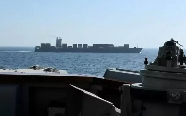 Irã reage após Trump dizer que EUA atuam "como piratas" no bloqueio naval ao país persa