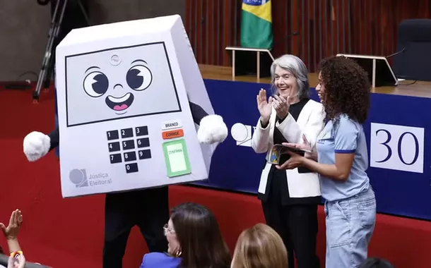 TSE lança mascote para as eleições de 2026