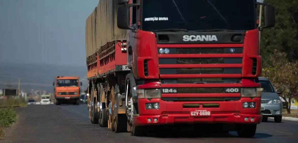 Caminhão
