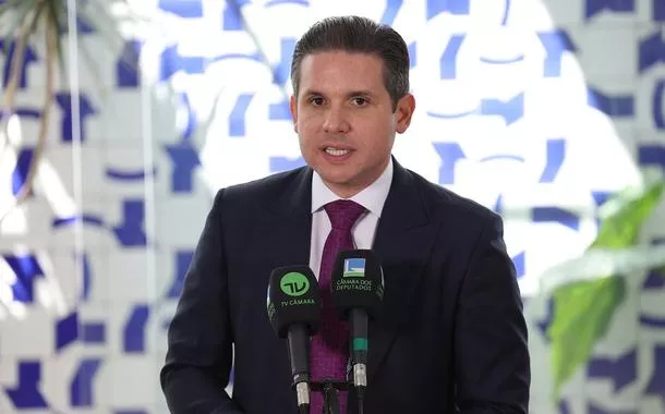 STF deve cumprir redução de penas dos condenados do 8/1, diz Hugo Motta