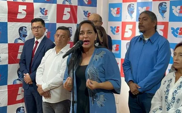 Gabriela Rivadaneira, presidenta do Partido da Revolição Cidadã do Equador