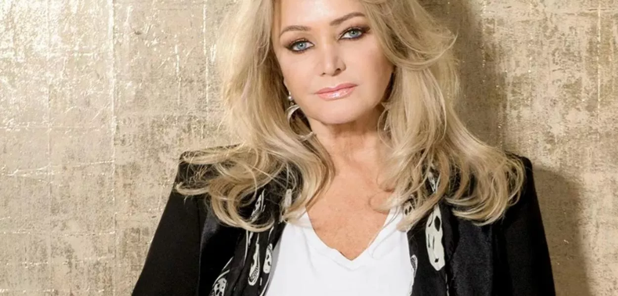 Aos 74 anos, Bonnie Tyler foi internada em Portugal após complicação intestinal, segundo equipe da artista