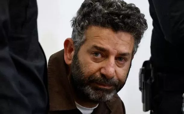 t Saif Abu Keshek
