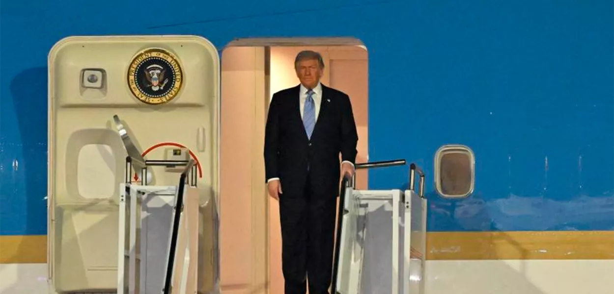 Trump chega a Beijing para visita de Estado à China