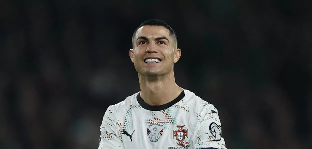 Cristiano Ronaldo em jogo de Portugal contra Irlanda