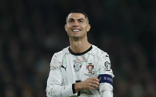 Cristiano Ronaldo em jogo de Portugal contra Irlanda 
