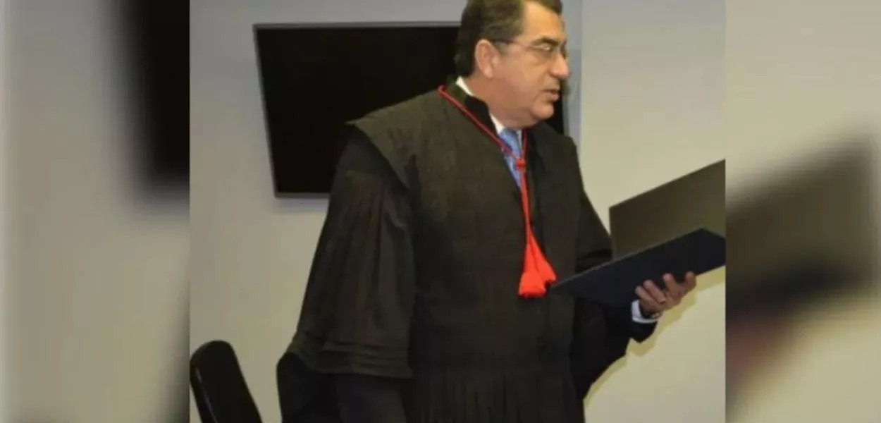 Desembargador Alcides Martins Ribeiro Filho, do Tribunal Regional Federal da 2ª Região (TRF2)