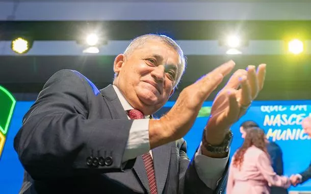 José Guimarães