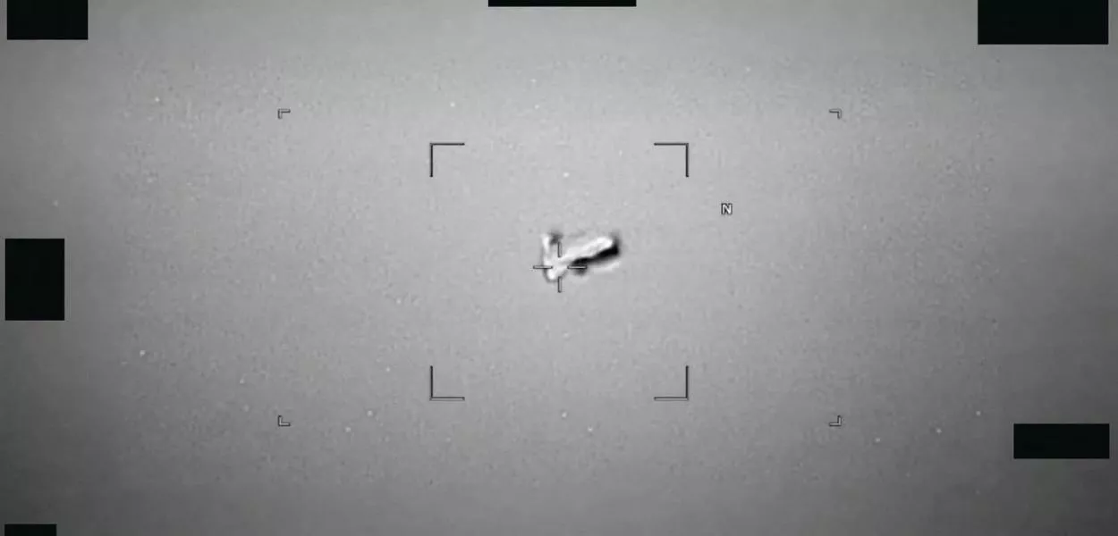 Imagem de divulgação mostra fenômeno aéreo não identificado divulgado pelo Departamento de Defesa dos EUA
8 de maio de 2026
Departamento de Defesa/Divulgação via REUTERS