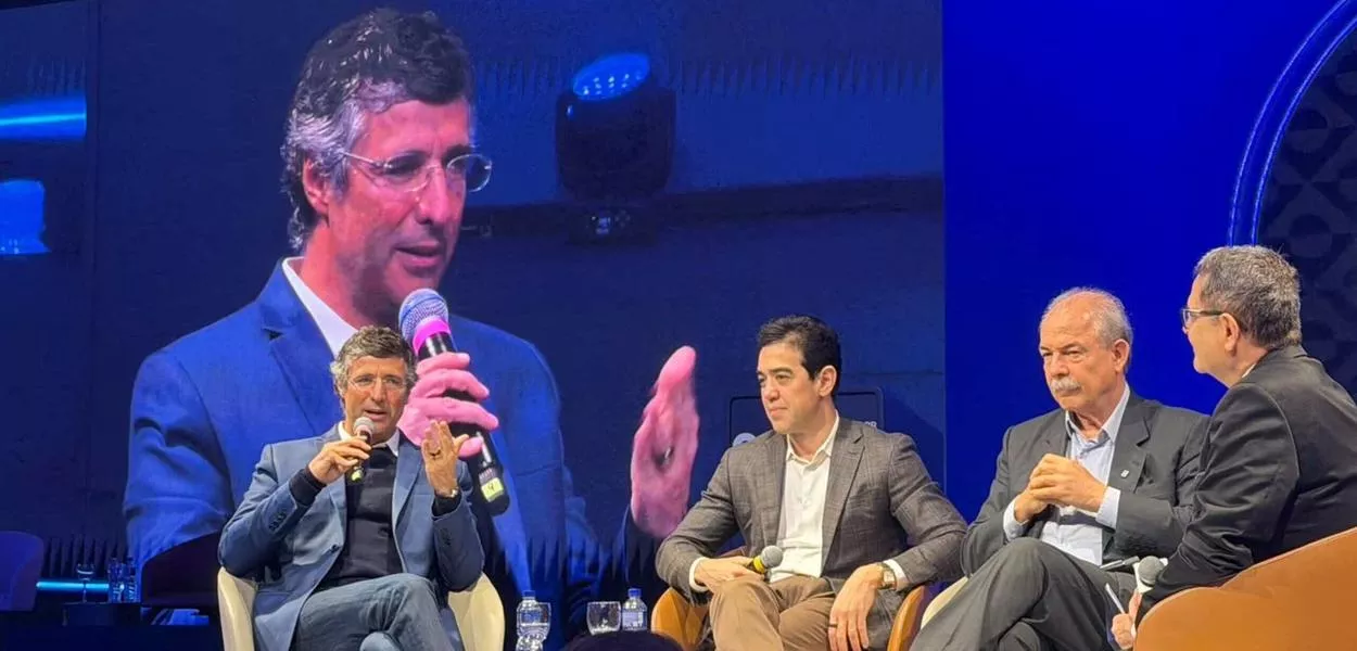 André Esteves, Bruno Dantas e Aloizio Mercadante
