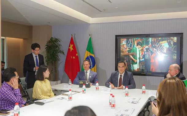Guia em mandarim mostra oportunidades de investimentos no Brasil