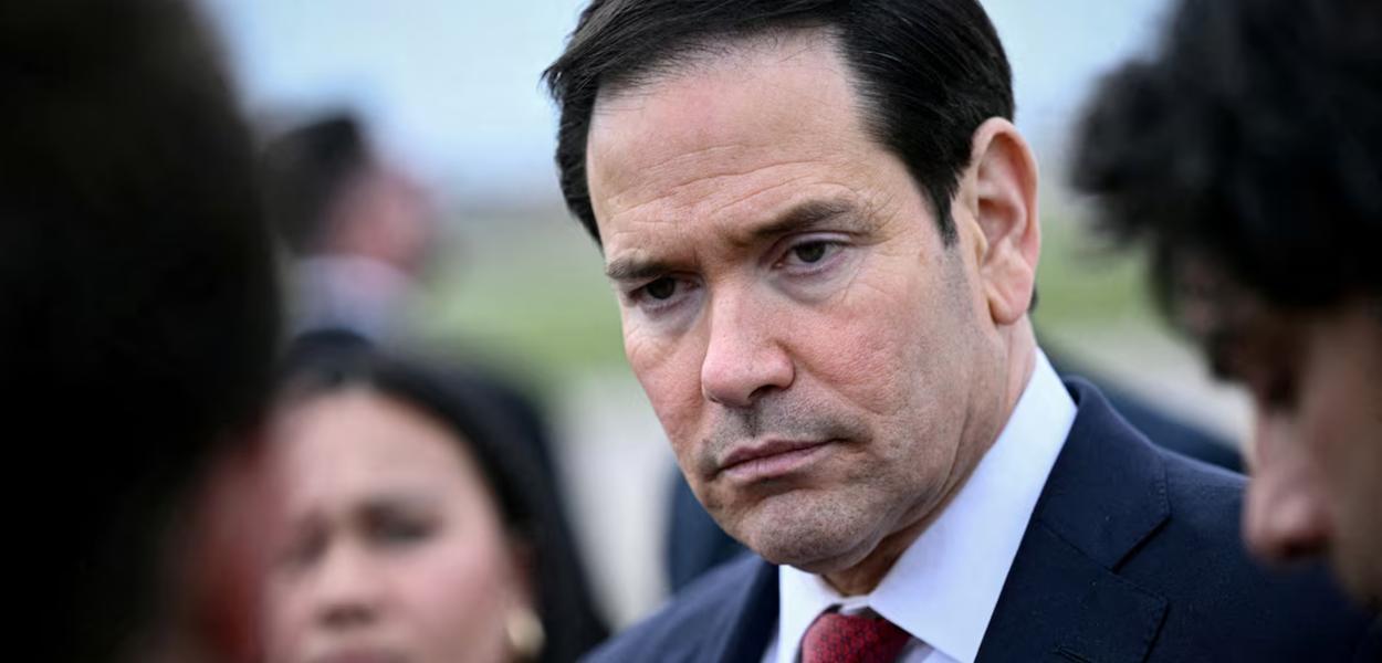 Rubio confirma interferência dos EUA no Brasil ao não citar país em lista de aliados