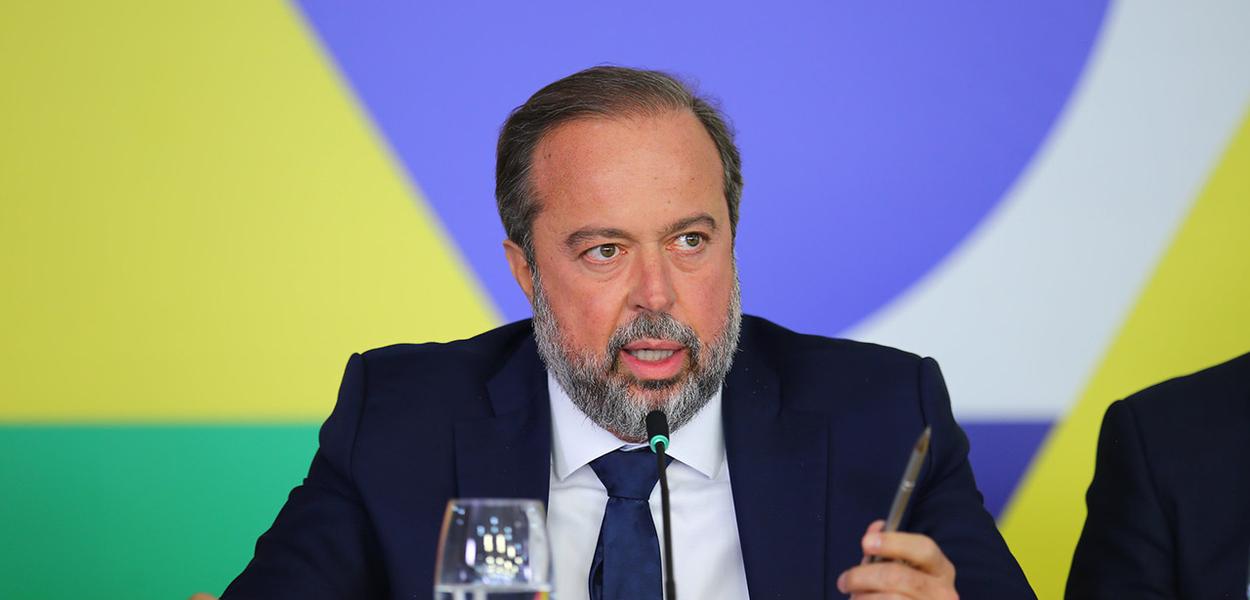 Brasil terá primeiro leilão de baterias em dezembro