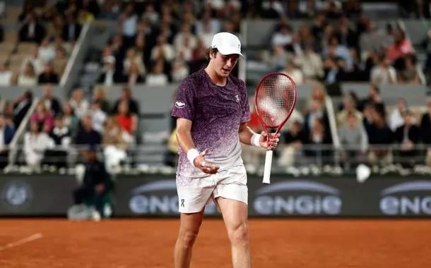 Após campanha histórica em Roland Garros, João Fonseca subirá cinco posições no ranking da ATP